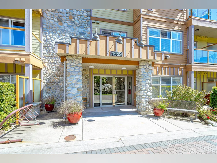 210-1959 Polo Park Court, Central Saanich, BC, V8M 2K1 - 18