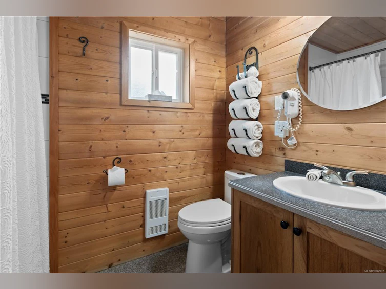 277 Boardwalk Boulevard, Ucluelet, BC, V0R 3A0 - 9