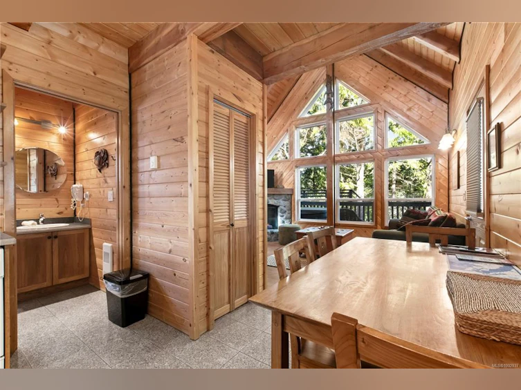 277 Boardwalk Boulevard, Ucluelet, BC, V0R 3A0 - 34