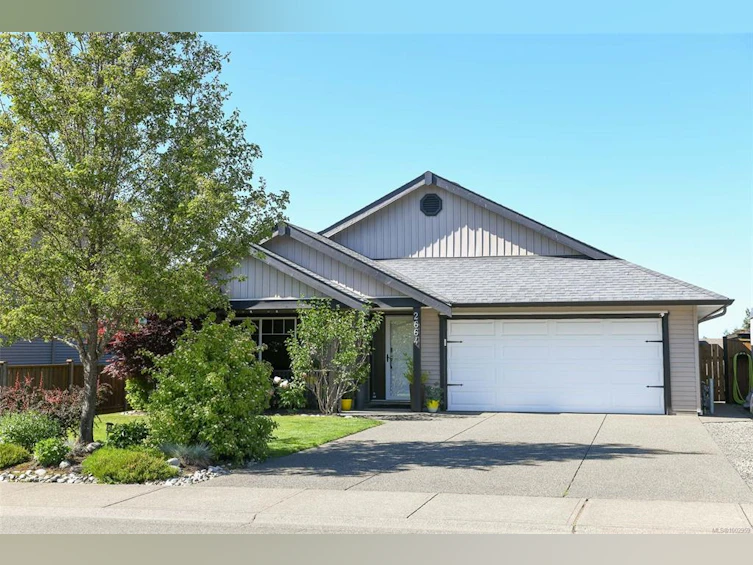 2664 Rydal Avenue, Cumberland, BC, V0R 1S0 - 53
