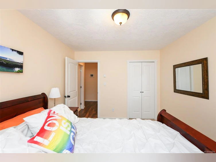 2664 Rydal Avenue, Cumberland, BC, V0R 1S0 - 29