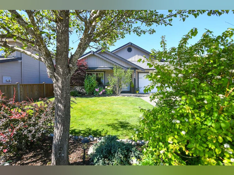 2664 Rydal Avenue, Cumberland, BC, V0R 1S0 - 54