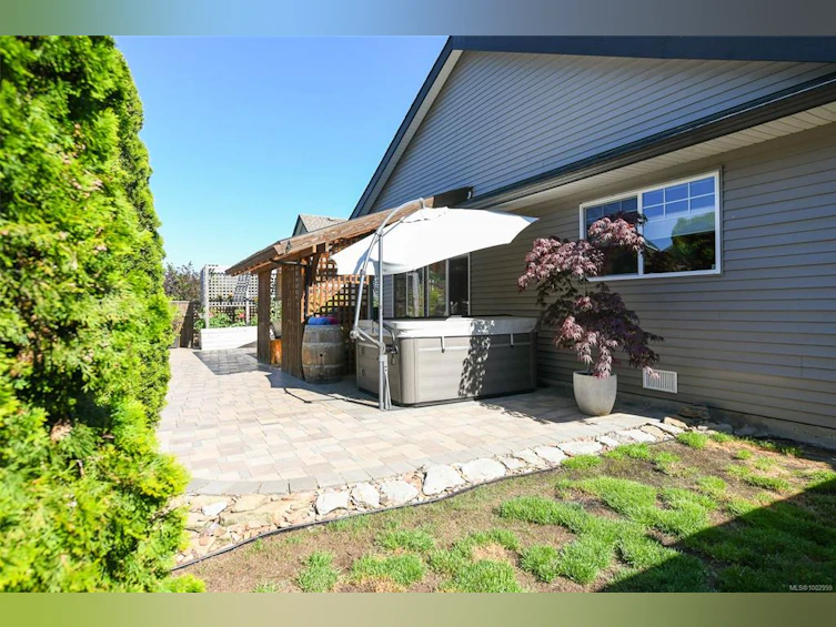 2664 Rydal Avenue, Cumberland, BC, V0R 1S0 - 44