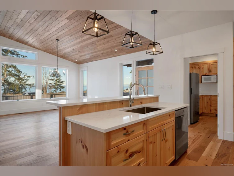 4341 S Island Highway, Campbell River, BC, V9H 1B7 - 11