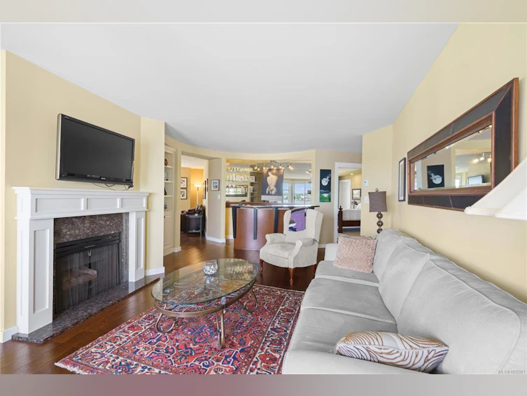 310-10 Paul Kane Place, Victoria, BC, V9A 7J8 - 7