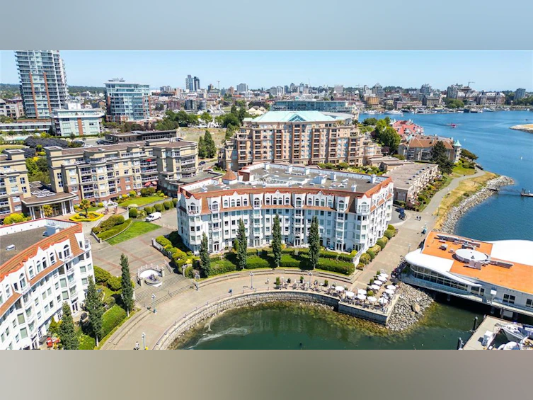 310-10 Paul Kane Place, Victoria, BC, V9A 7J8 - 2