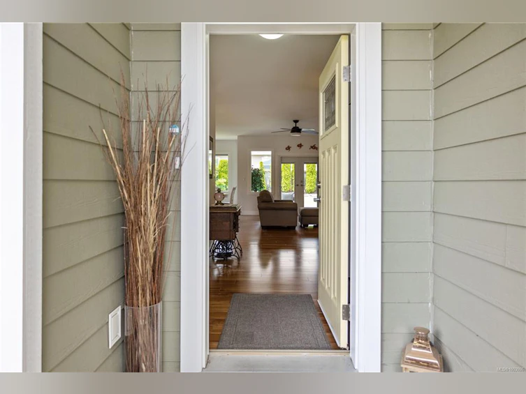 3651 Vermont Place, Campbell River, BC, V9H 1V3 - 2