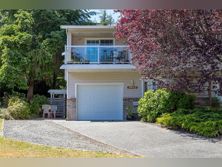 3962 Rock City Road, Nanaimo, BC, V9T 4Y8 - 4