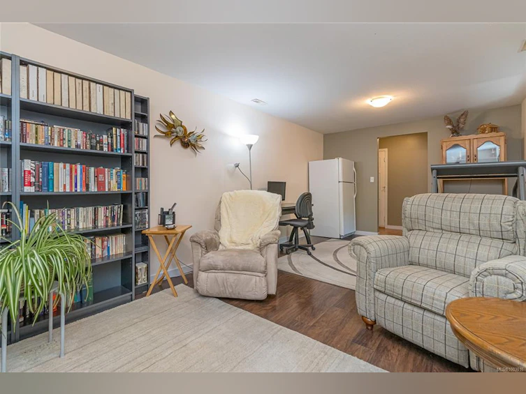 3962 Rock City Road, Nanaimo, BC, V9T 4Y8 - 32