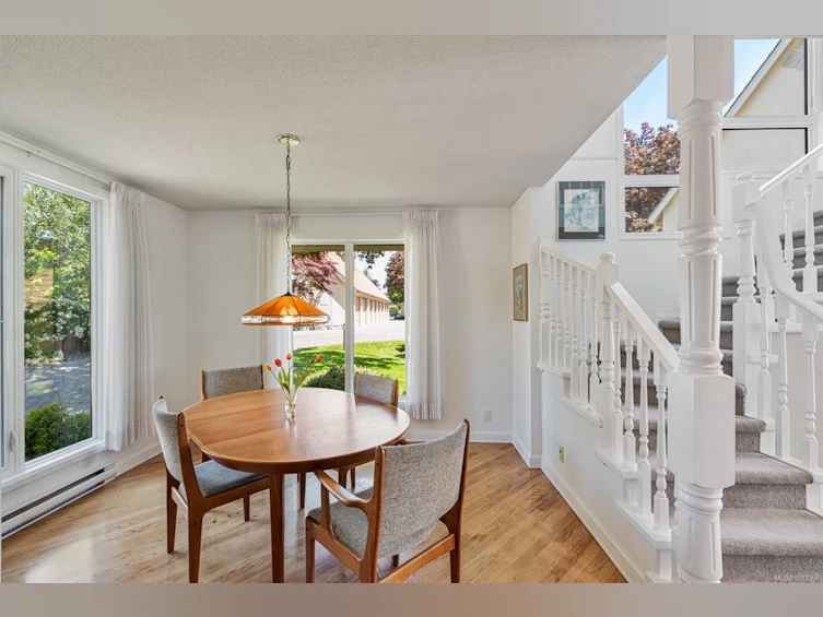 40-211 Robert Street, Victoria, BC, V9A 3Z1 - 4