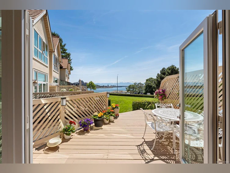 40-211 Robert Street, Victoria, BC, V9A 3Z1 - 8