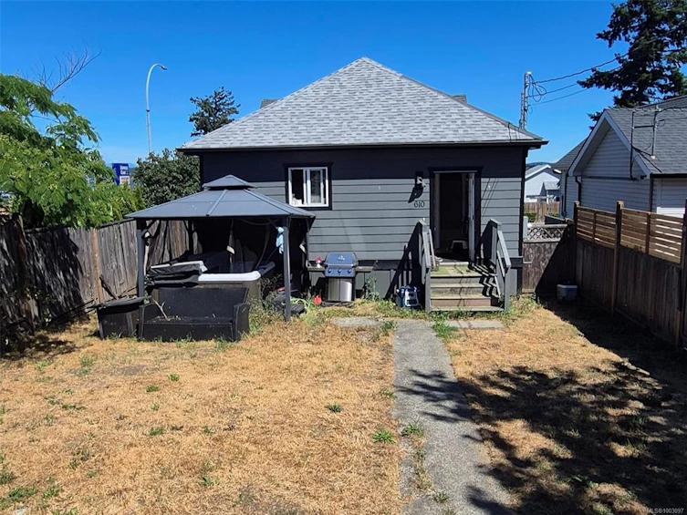 610 Nicol Street, Nanaimo, BC, V9R 4T9 - 16