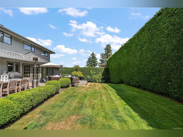 835 Gulfview Place, Saanich, BC, V8Y 2R6 - 34