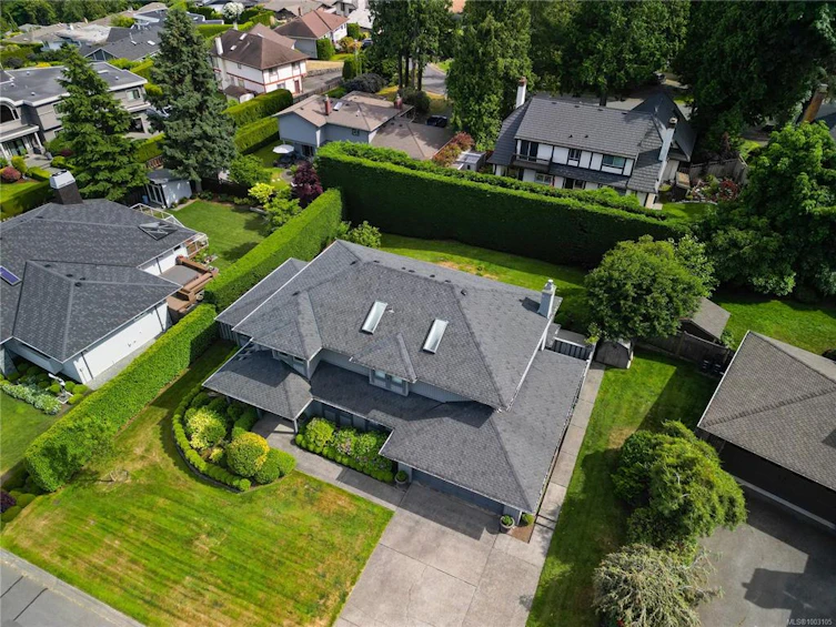 835 Gulfview Place, Saanich, BC, V8Y 2R6 - 38