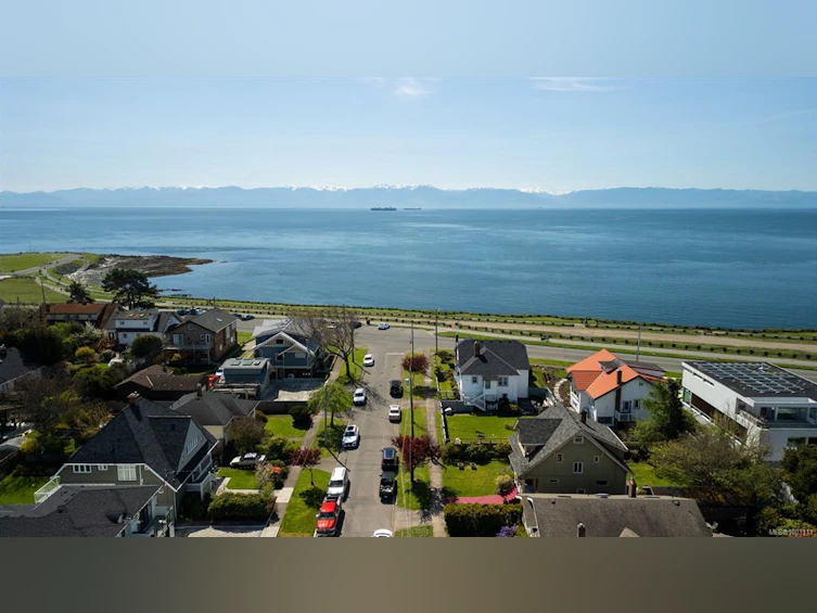 16 Howe Street, Victoria, BC, V8V 4K3 - 25