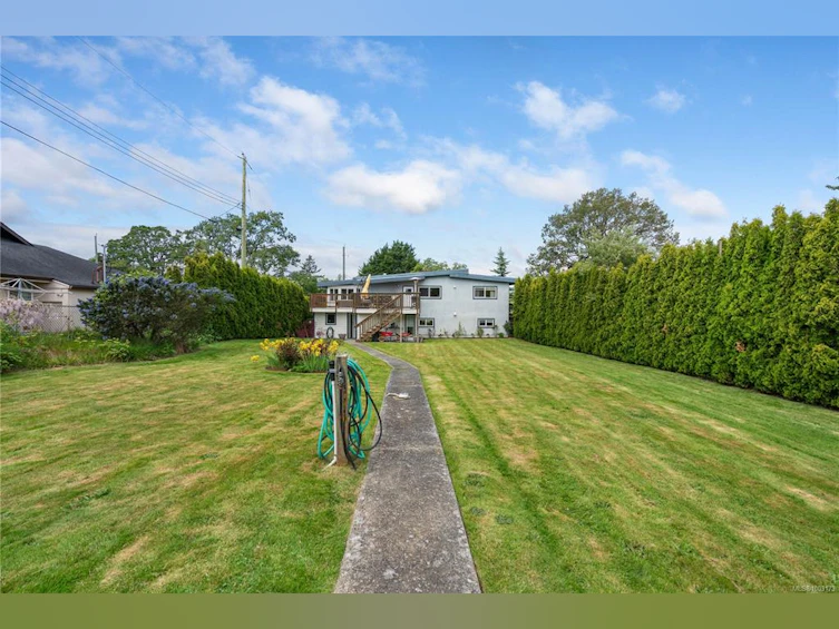 3065 Harriet Road, Victoria, BC, V9A 1T6 - 44