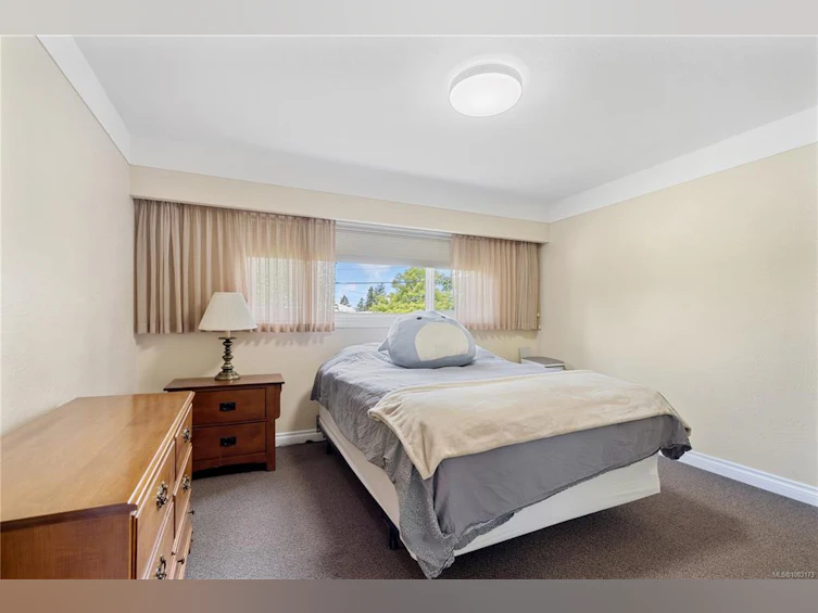 3065 Harriet Road, Victoria, BC, V9A 1T6 - 16