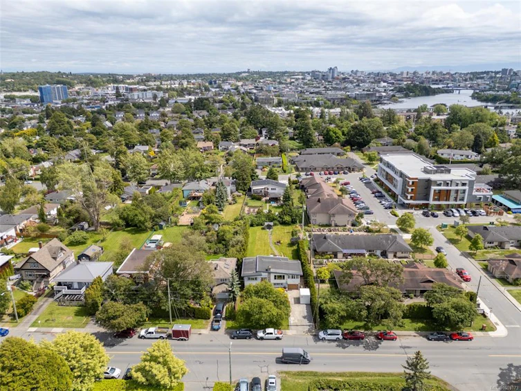 3065 Harriet Road, Victoria, BC, V9A 1T6 - 64