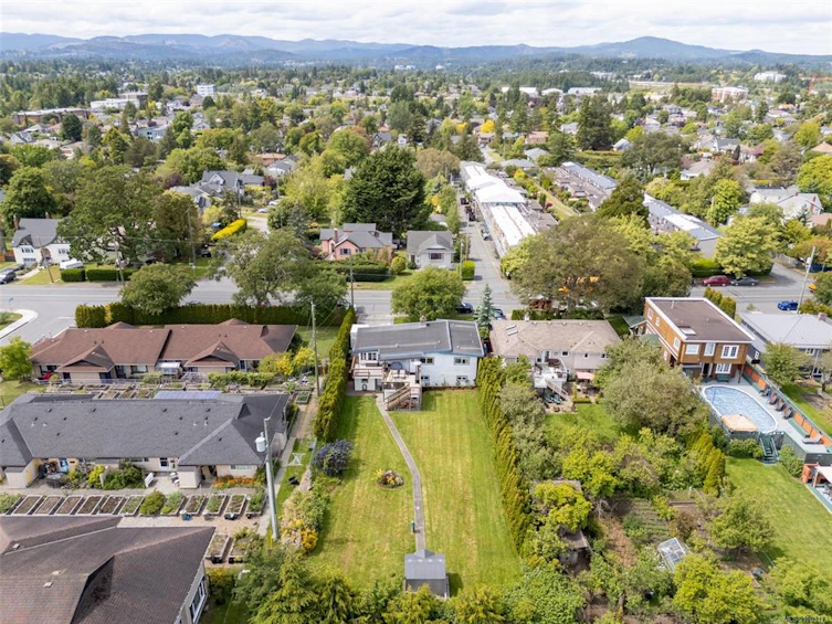 3065 Harriet Road, Victoria, BC, V9A 1T6 - 56