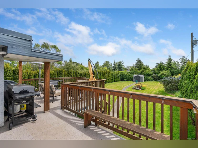 3065 Harriet Road, Victoria, BC, V9A 1T6 - 39