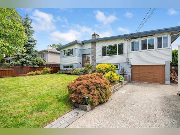 3065 Harriet Road, Victoria, BC, V9A 1T6 - 53