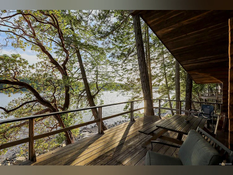 0 Tan Island, Cortes Island, BC, V0P 1Z0 - 28
