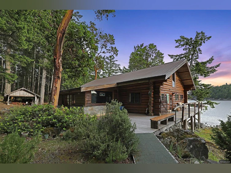 0 Tan Island, Cortes Island, BC, V0P 1Z0 - 9