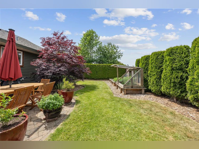 570 Grayson Road, Campbell River, BC, V9W 6K4 - 35