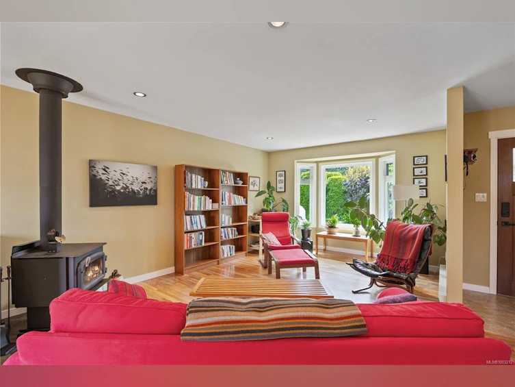 570 Grayson Road, Campbell River, BC, V9W 6K4 - 6