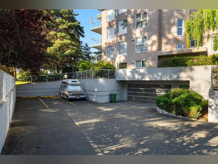 104-3009 Brittany Drive, Langford, BC, V9B 5P8 - 45