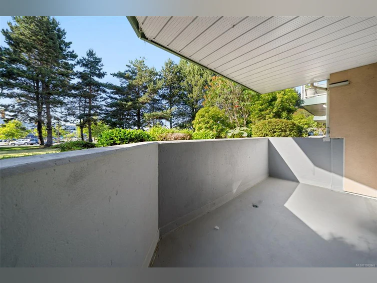 104-3009 Brittany Drive, Langford, BC, V9B 5P8 - 34