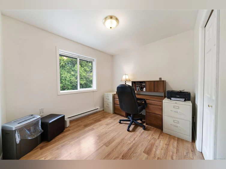 42 Quamichan Avenue, Lake Cowichan, BC, V0R 2G0 - 26