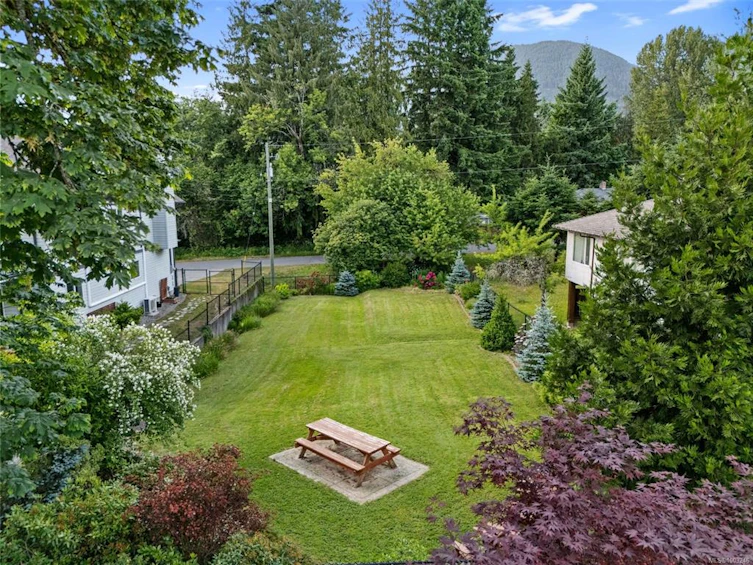 42 Quamichan Avenue, Lake Cowichan, BC, V0R 2G0 - 37