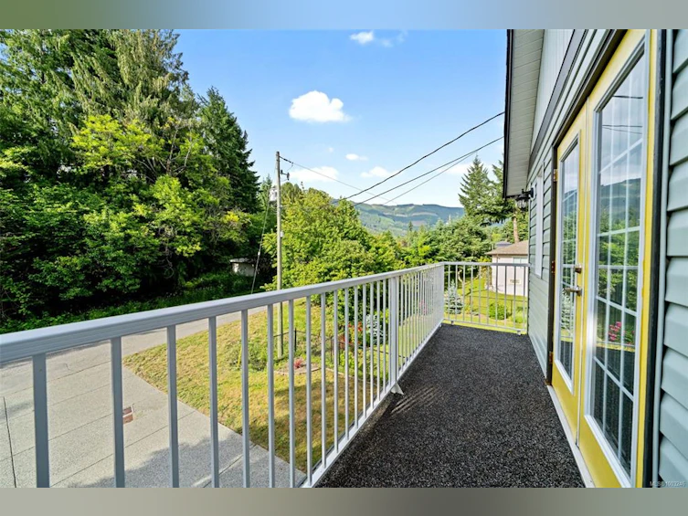 42 Quamichan Avenue, Lake Cowichan, BC, V0R 2G0 - 20