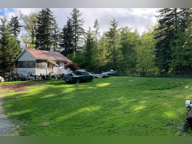 2928 Palmer Road, Hilliers, BC, V9K 1W5 - 16