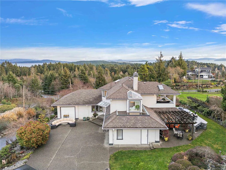 11096 Greenpark Drive, North Saanich, BC, V8L 5N5 - 51