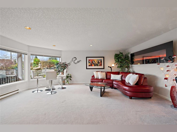 11096 Greenpark Drive, North Saanich, BC, V8L 5N5 - 44