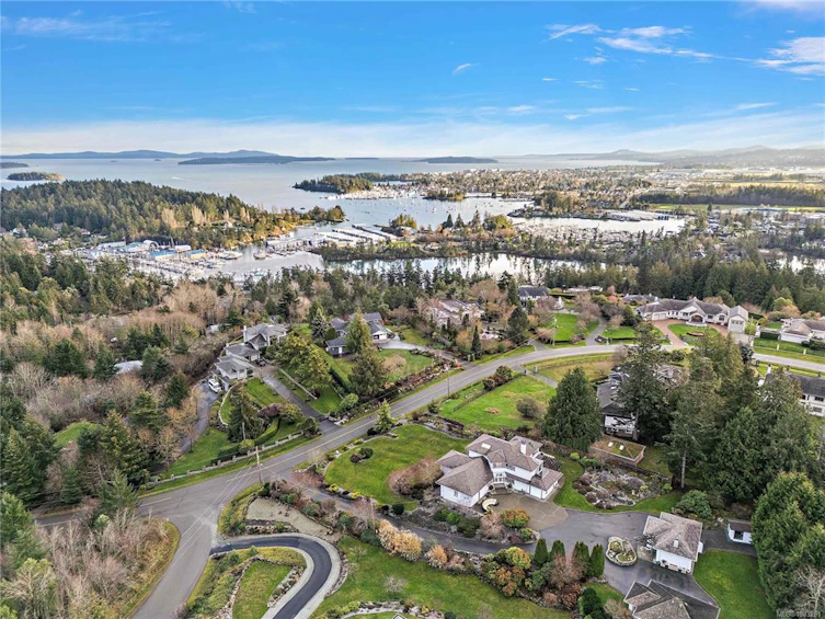 11096 Greenpark Drive, North Saanich, BC, V8L 5N5 - 57