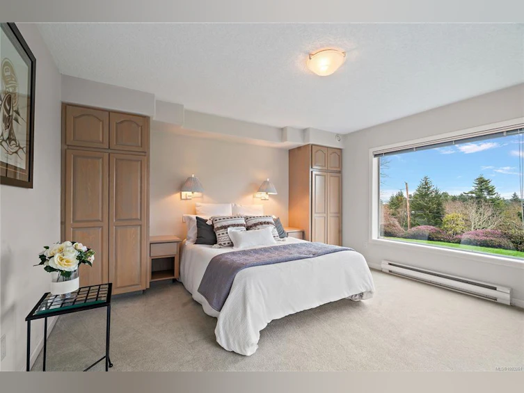11096 Greenpark Drive, North Saanich, BC, V8L 5N5 - 46