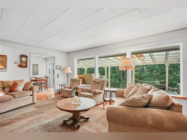 651 Vesuvius Bay Road, Salt Spring Island, BC, V8K 1H5 - 12