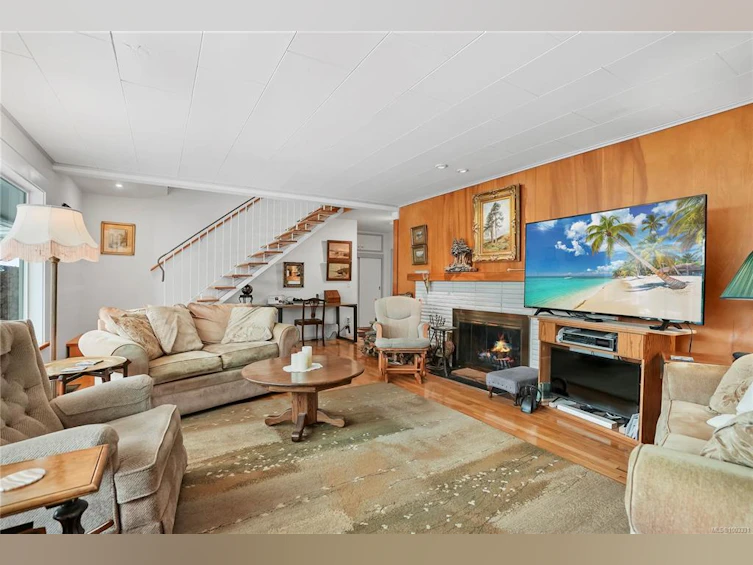 651 Vesuvius Bay Road, Salt Spring Island, BC, V8K 1H5 - 11