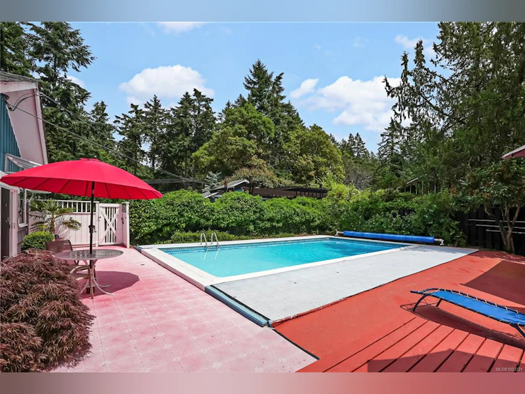 651 Vesuvius Bay Road, Salt Spring Island, BC, V8K 1H5 - 28