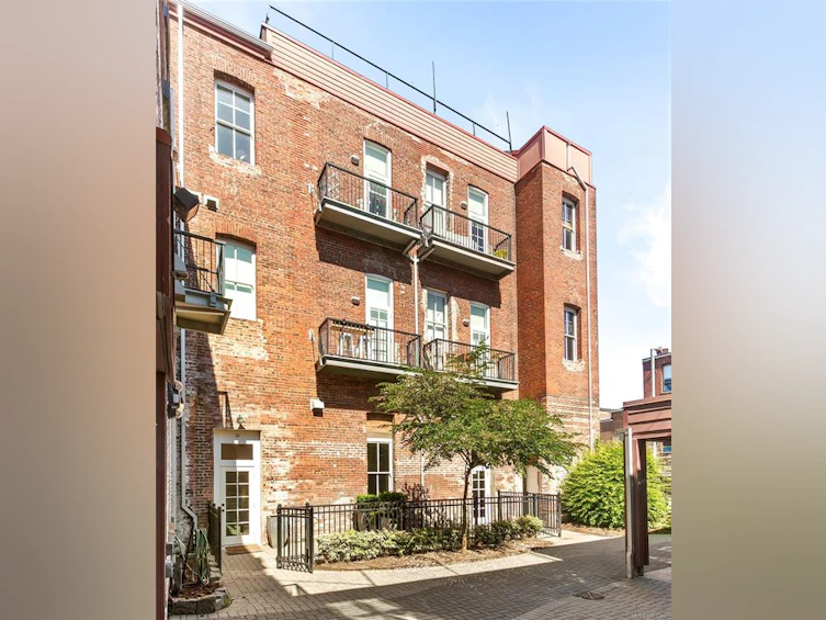 101-562 Yates Street, Victoria, BC, V8W 1K8 - 33