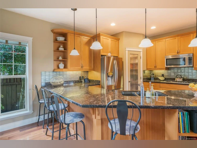 550 Falcon Court, French Creek, BC, V9P 2A4 - 23