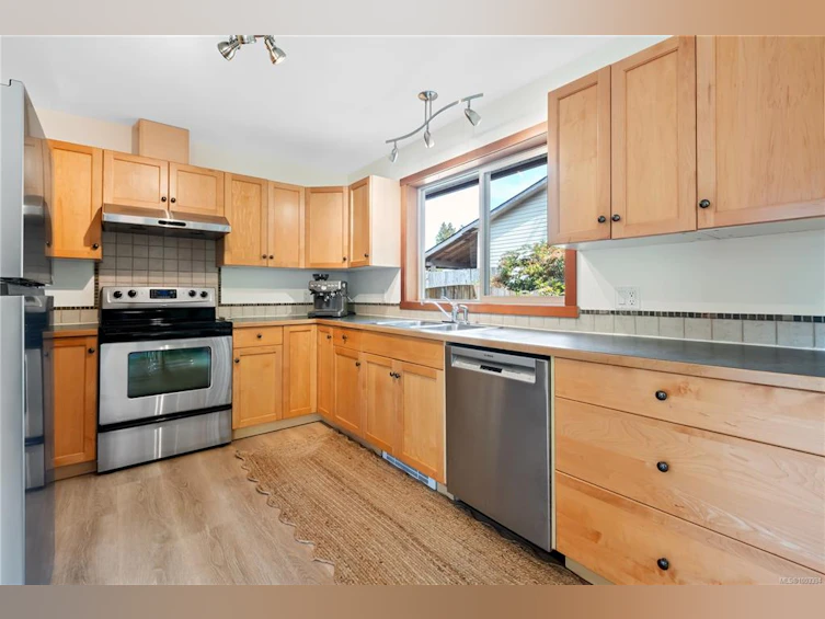 4-1626 Holly Crescent, Ucluelet, BC, V0R 3A0 - 7