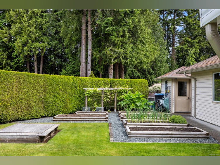 1147 Wedgewood Close, Qualicum Beach, BC, V9K 1C6 - 41