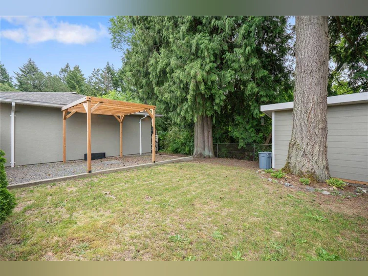 641 Strandlund Avenue, Langford, BC, V9B 3G1 - 21