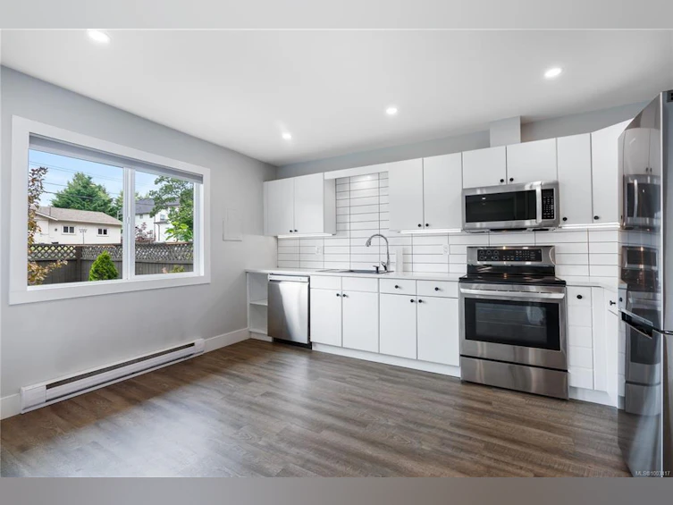 641 Strandlund Avenue, Langford, BC, V9B 3G1 - 7