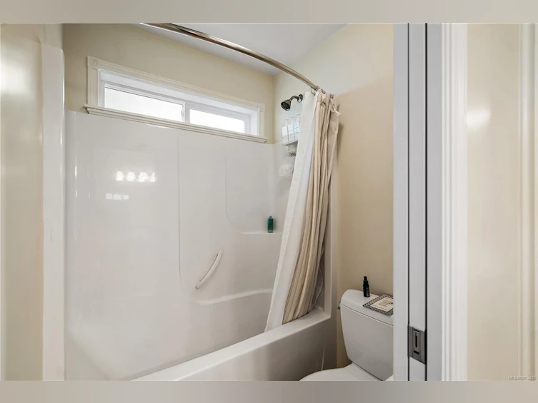 3 Mckenzie Crescent, Piers Island, BC, V8L 5Y7 - 21