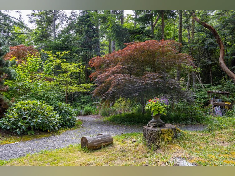 3 Mckenzie Crescent, Piers Island, BC, V8L 5Y7 - 35